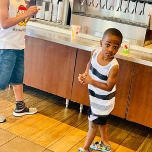 Meet your Posher, Jay